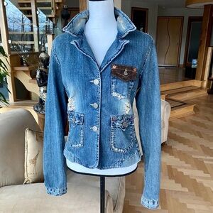 True Religion. Cool Jean Jacket with Distressed Accents, Suede Elbow patches